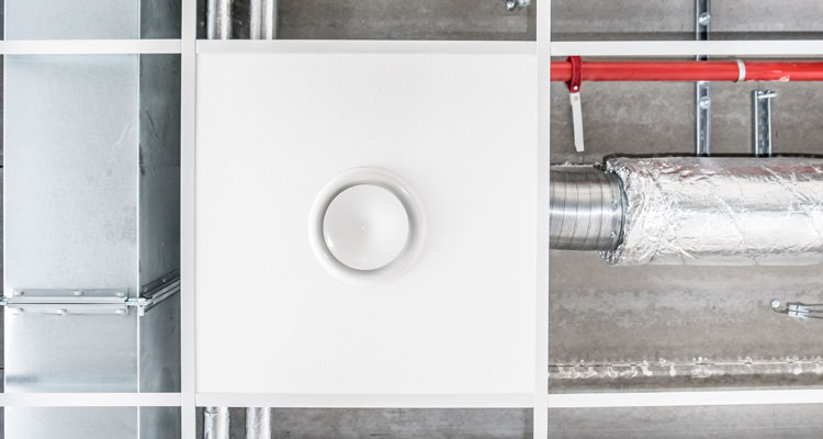 Ventilation in a ceiling